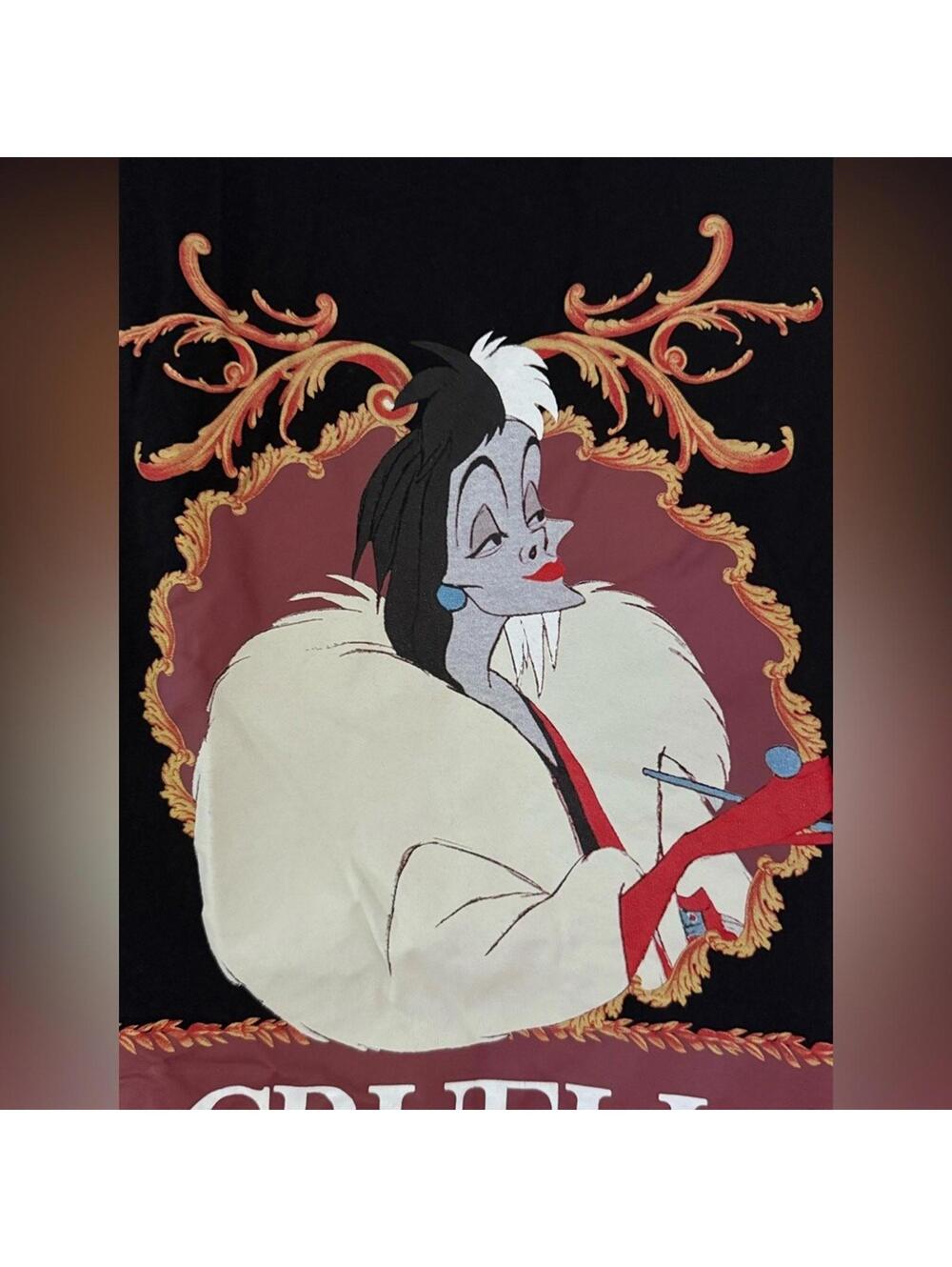 Zara x Disney Villians Cruella Villians Club short sleeve T-shirt  M - Picture 3 of 10